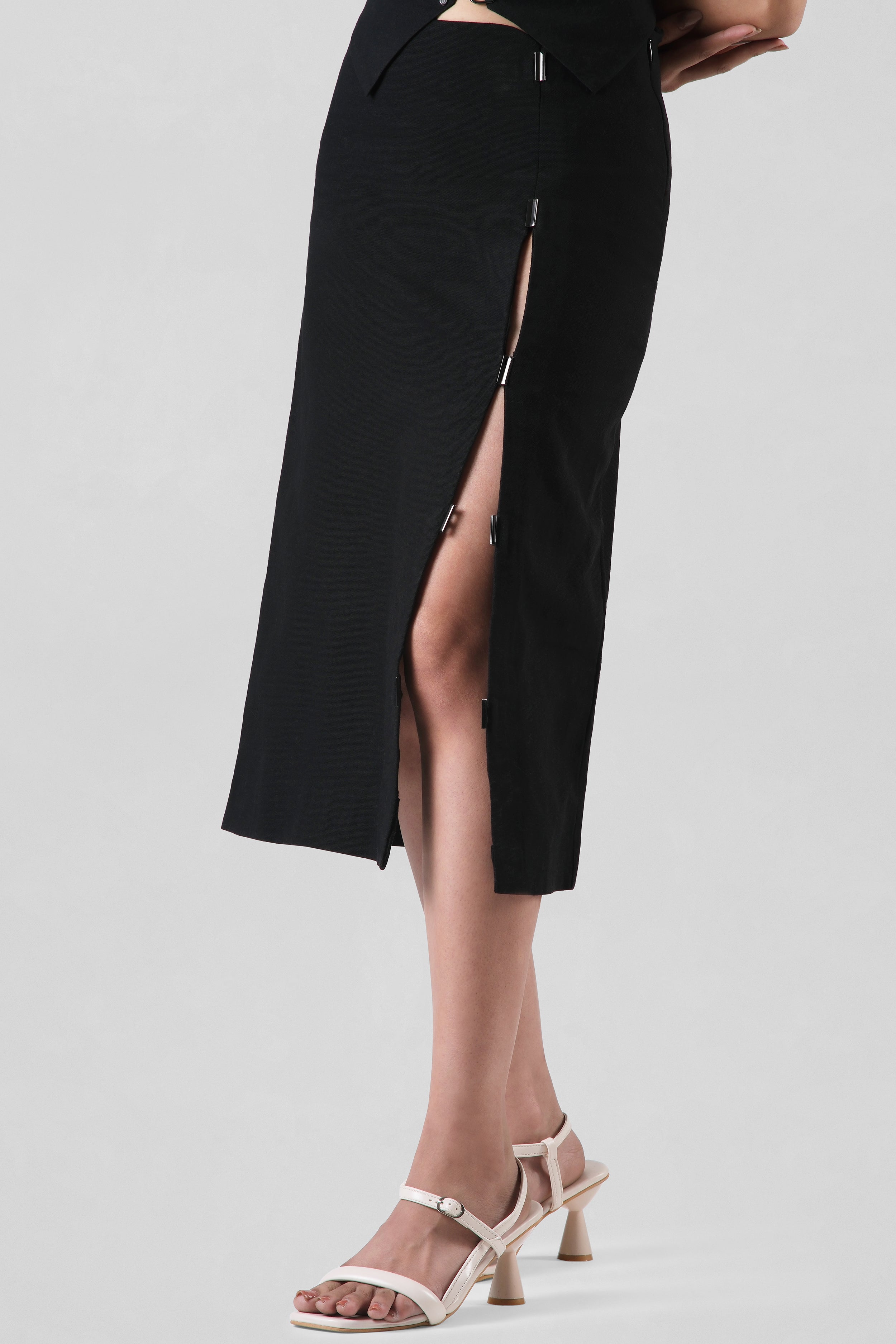 Close-up of the Elizabeth Skirt showcasing the structured waistband and premium cotton canvas craftsmanship.